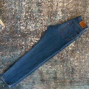 Levi's Blue Straight Leg Women Jeans